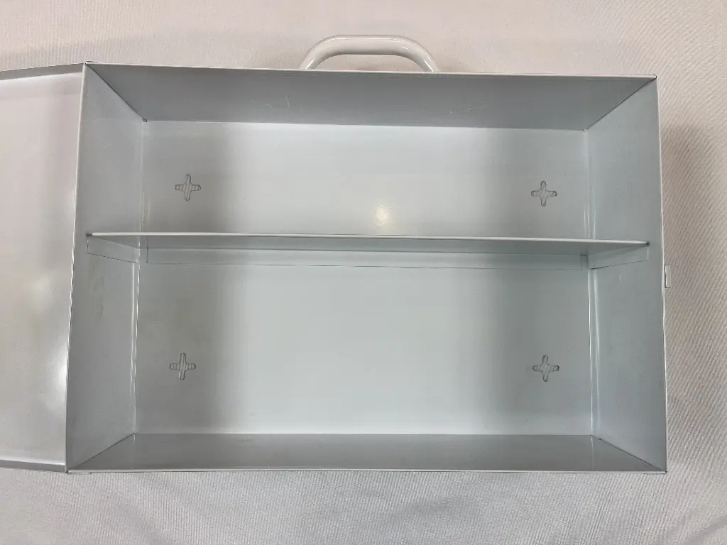 Boîtier métal 36u plus int.webp